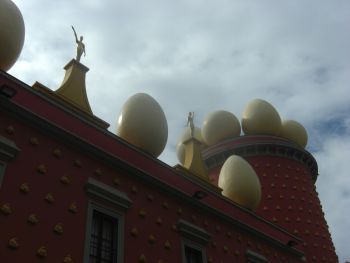 Dali-Museum in Figueres, ca. 1,5 Std von OASIS