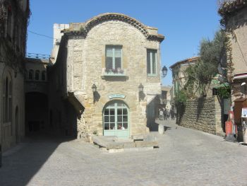 Die ganze 'La Cit&eacute;' ist Fu&szlig;g&auml;ngerzone