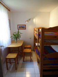 FeWo FKK Anlage OASIS, Unteres Kinderzimmer mit weiterem Unterschubbett